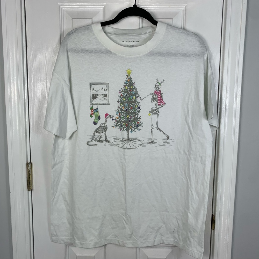 American Eagle Christmas Shirt Oversized Size XS